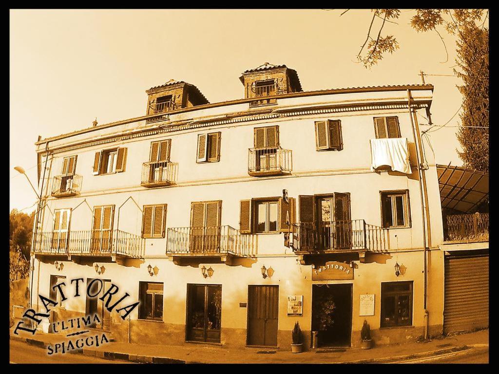 Ultima Spiaggia B&B Torino Eksteriør billede